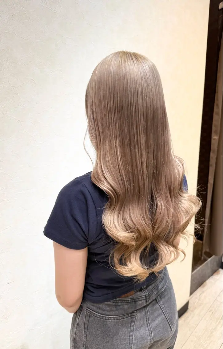 カラー ベージュカラー 透明感カラー グレージュ カット ヘアカラー ハイトーン✨髪質改善 ✨スパ得意✨ミヤタのヘアスタイル