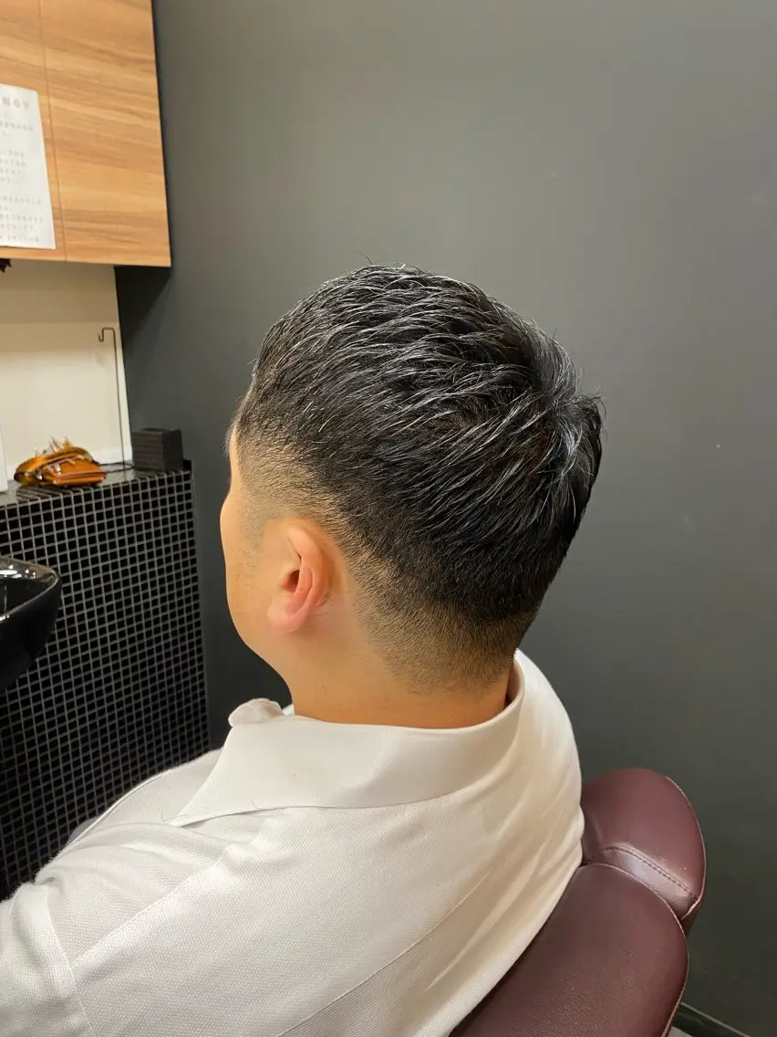 ショート メンズ メンズパーマモデル 大募集中のヘアスタイル