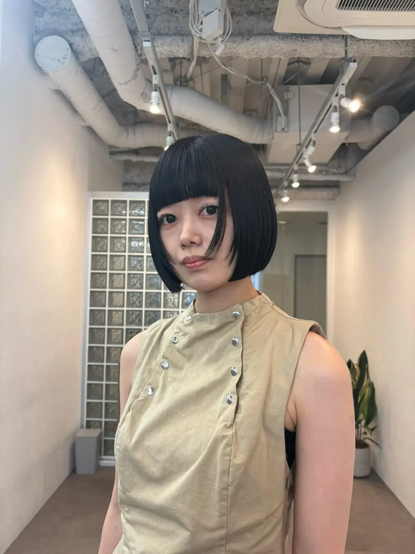 ショート カット ヘアカラー レイヤーカット/オリ ーブカラー/アヤのヘアスタイル