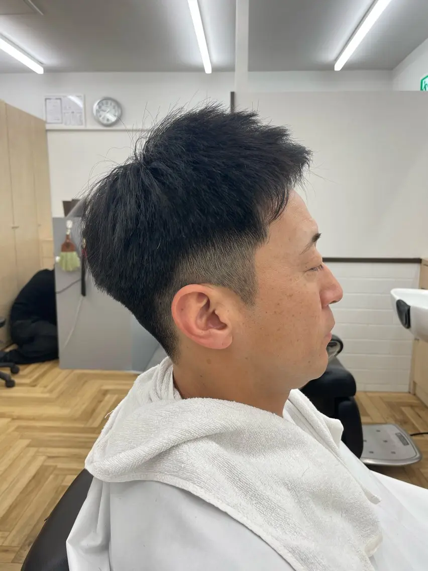 ショート 西沢 良彌のヘアスタイル