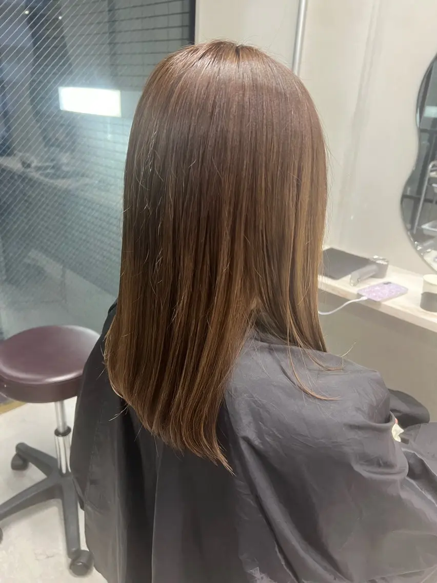 カラー 水野 海莉のヘアスタイル