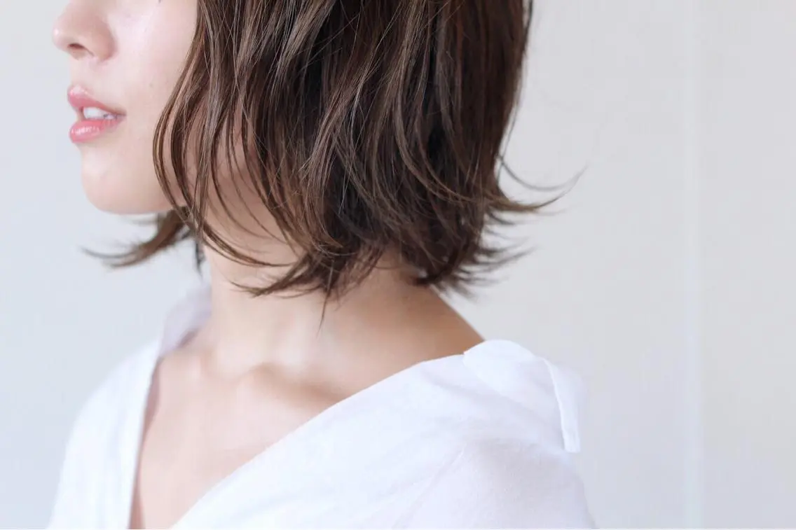 ミディアム カラー ボブ 小西 裕大のヘアスタイル