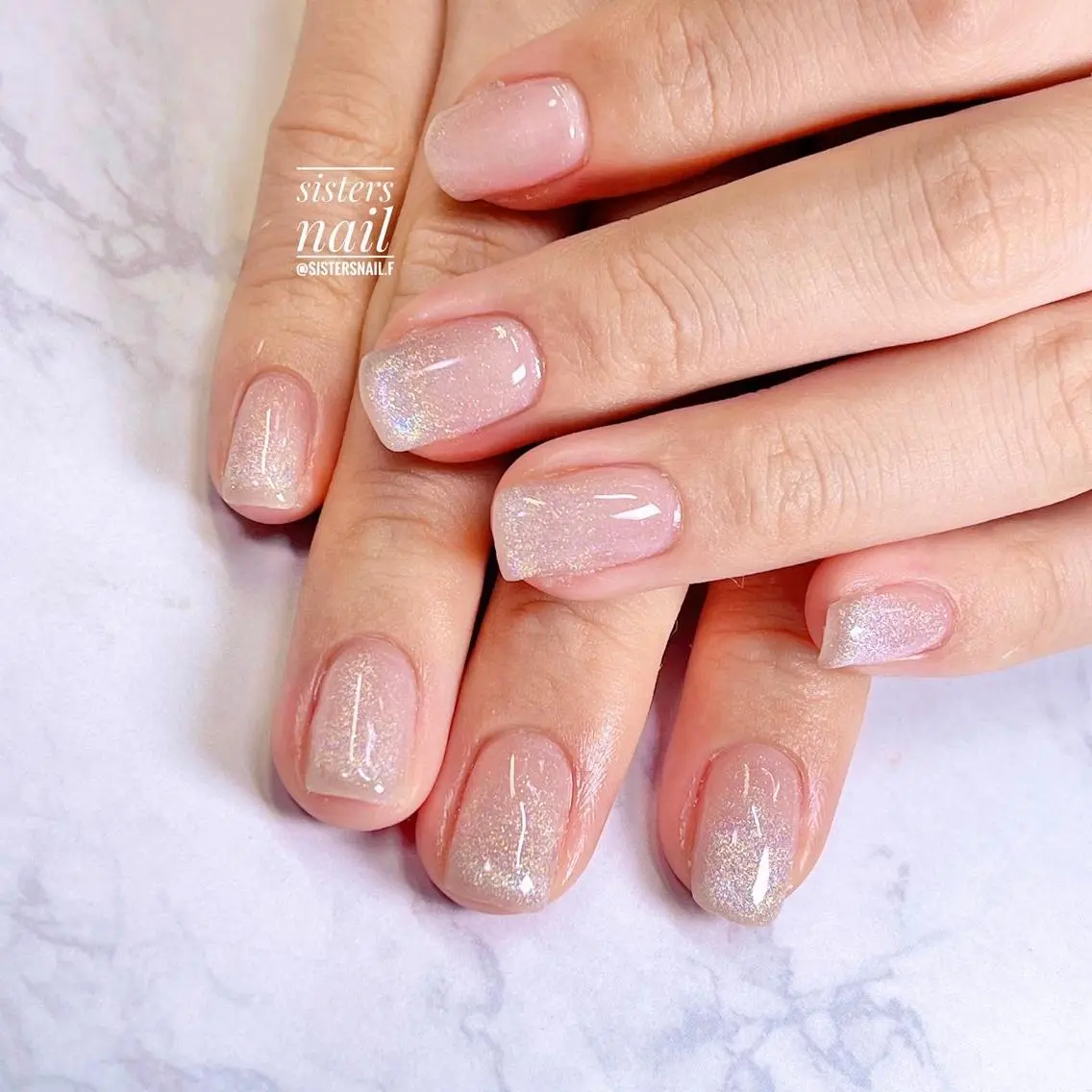 ネイル アートネイル オーロラネイル キラキラネイル マグネットネイル オフィスネイル sisters nail.fのネイルデザイン