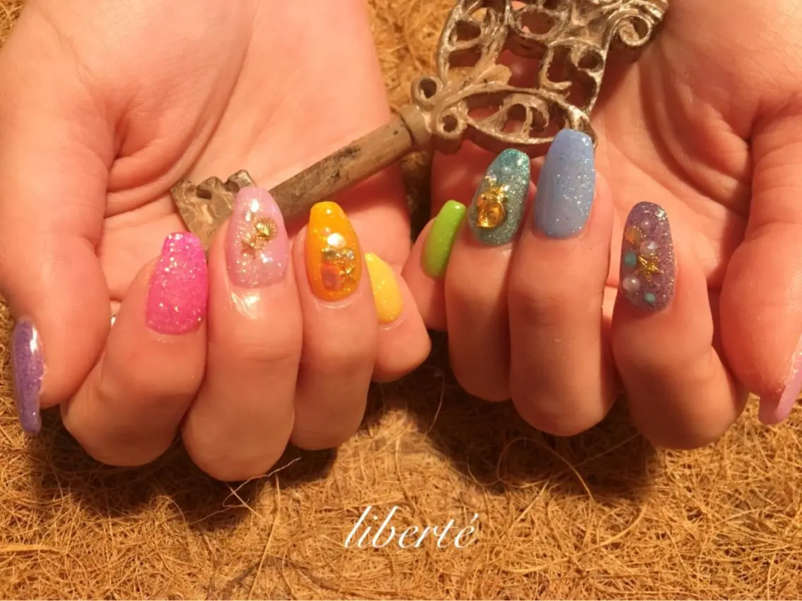 ネイル liberté (リベルテ)のネイルデザイン