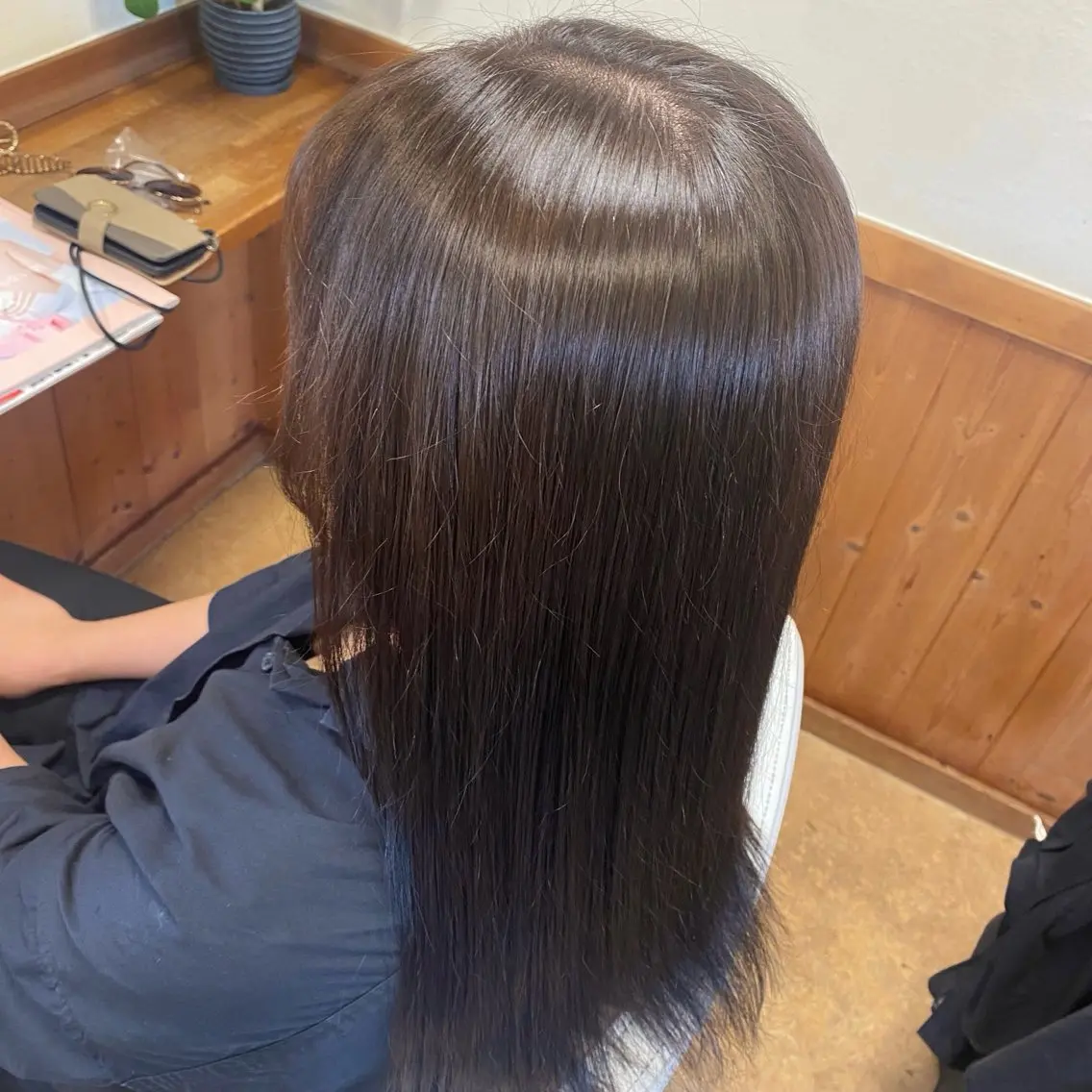 カラー ベージュカラー オリーブベージュ カット ヘアカラー Beam 深澤のヘアスタイル