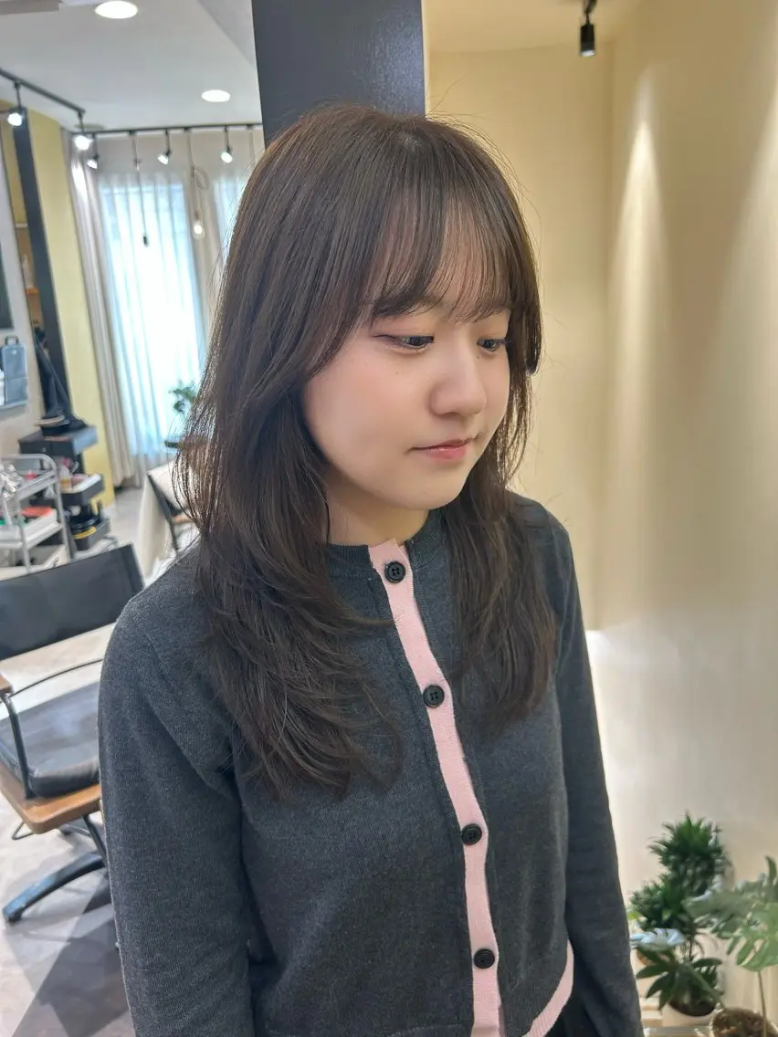 ロング カラー レイヤーカット カット ヘアカラー トリートメント hubhair レイヤー/透明感のヘアスタイル