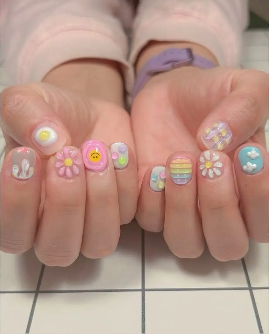 ネイル ハンドネイル HikariNail Ikebukuroのネイルデザイン