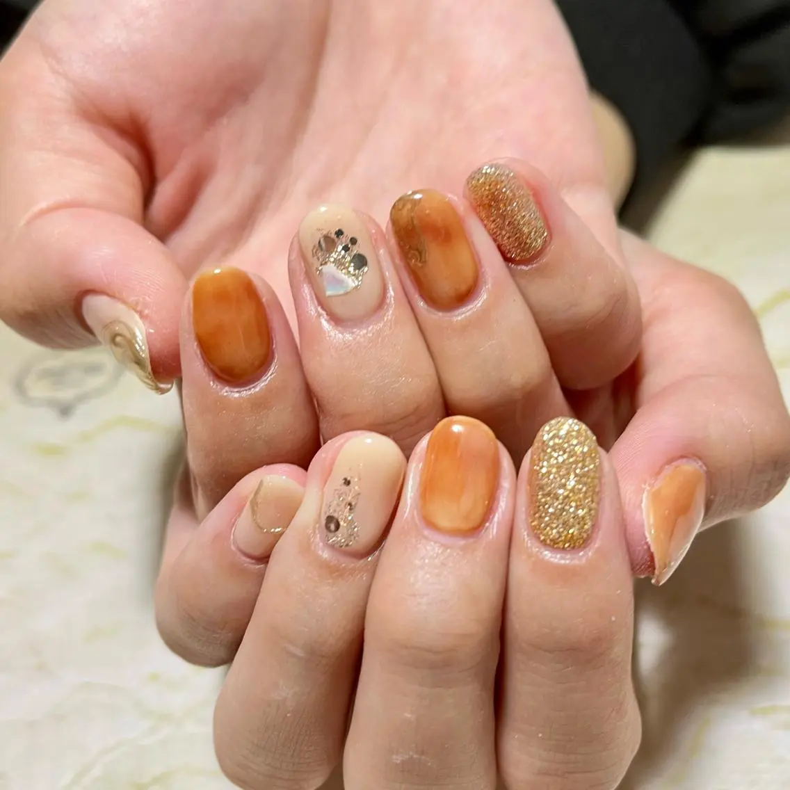 ネイル シンプルネイル 堤 花のネイルデザイン