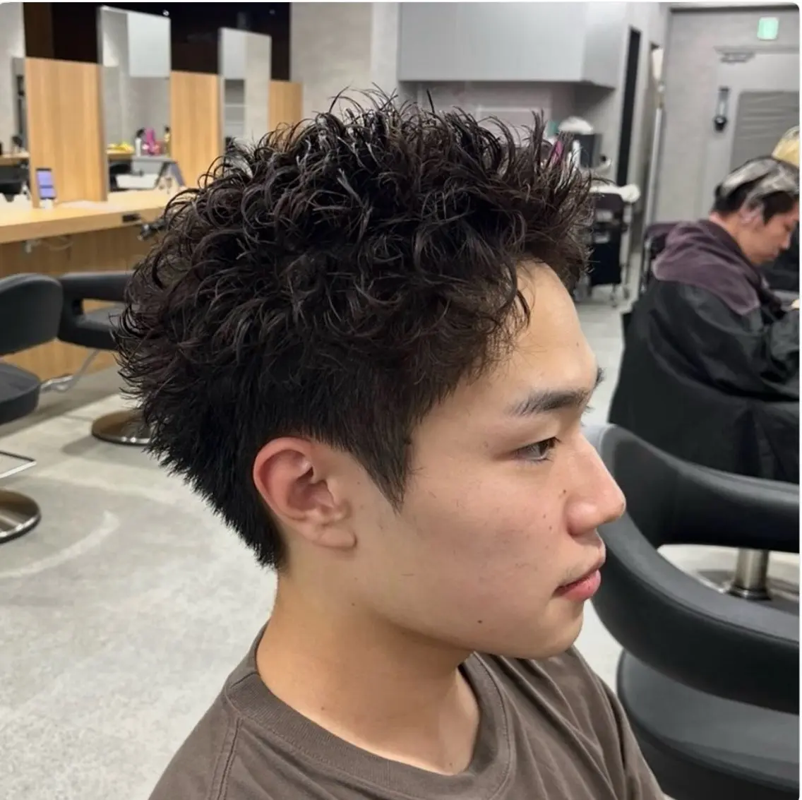 ショート カラー パーマ メンズ カット パーマ 🔥メンズ 特化🔥菊水皐暉🔥のヘアスタイル