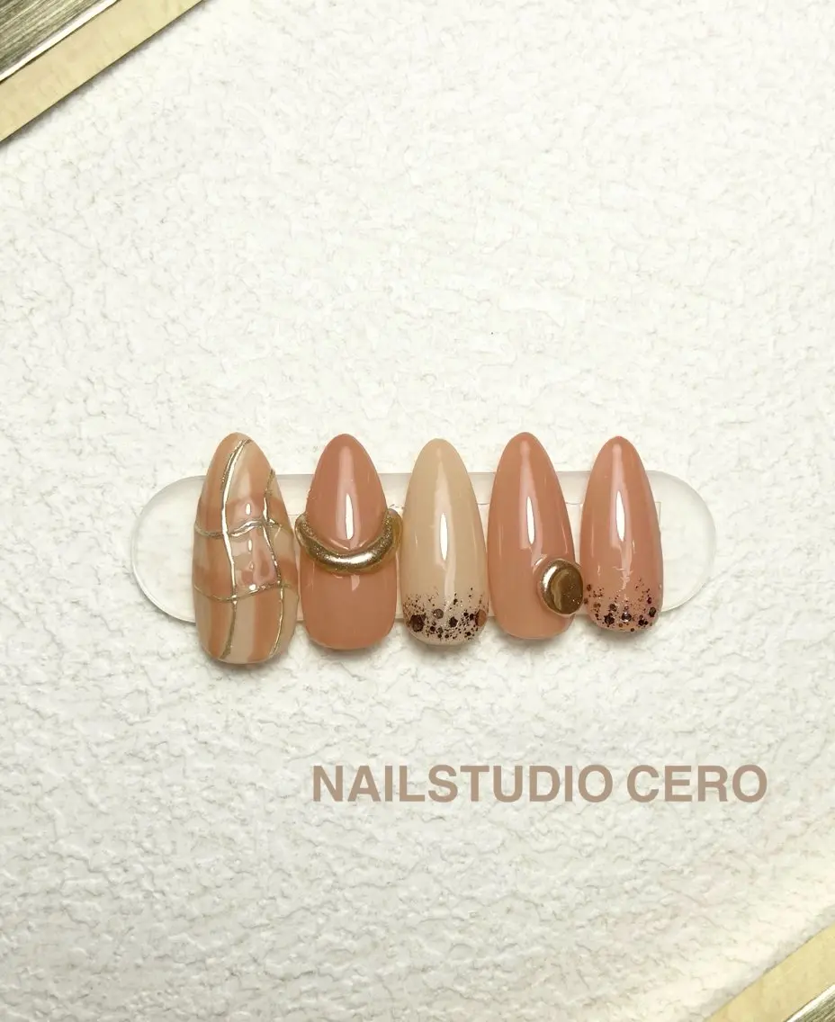 ネイル NAILSTUDIO CEROのネイルデザイン