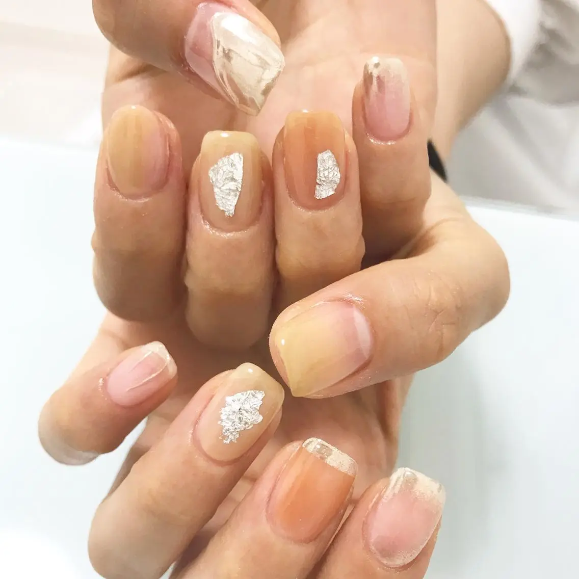 ネイル 板垣 綾乃のネイルデザイン