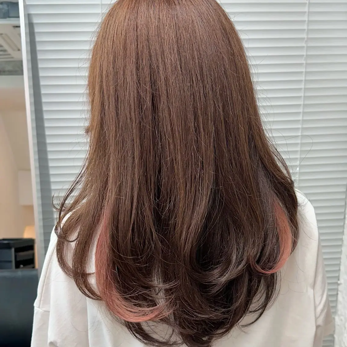 ロング カラー ブリーチ ケアブリーチ インナーカラー レイヤーカット カット ヘアカラー トリートメント インナーカラー/レイ ヤーカット♡/マキシのヘアスタイル