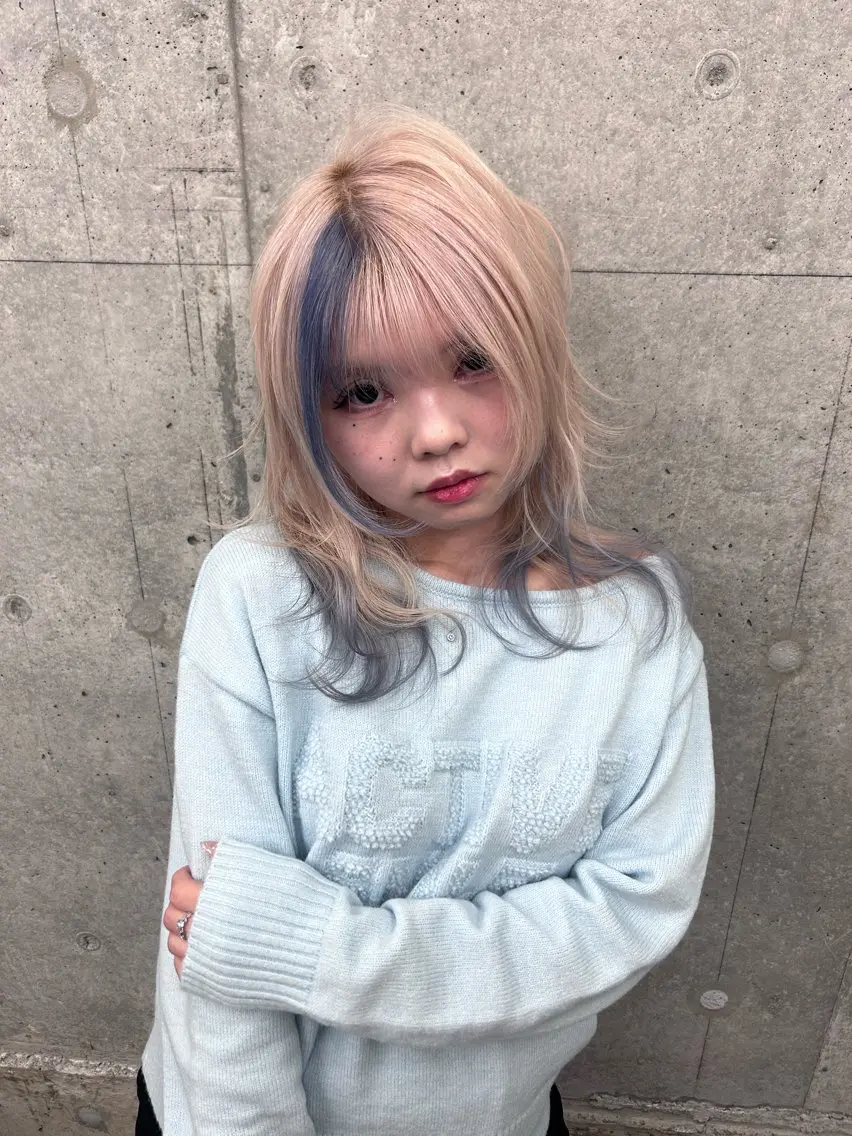セミロング カラー ヘアアレンジ 🎀ブリーチカラー 🎀なつのヘアスタイル