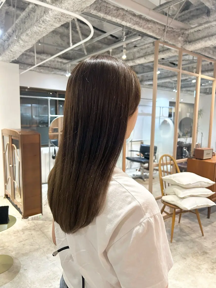 ロング カラー ヘアアレンジ ブリーチ カット 縮毛矯正 🎀suzuna 透明感colorのヘアスタイル