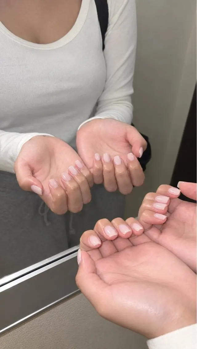 ネイル ハンドネイル Roi〈ロワ〉 じゅえのネイルデザイン