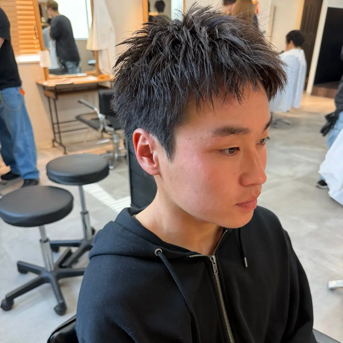 【⚠️前回来店から２０日以内限定⚠️】質感をキープ⚡️刈り上げ＋毛量減らしのメンテナンスカット¥2660[メンズ]の写真