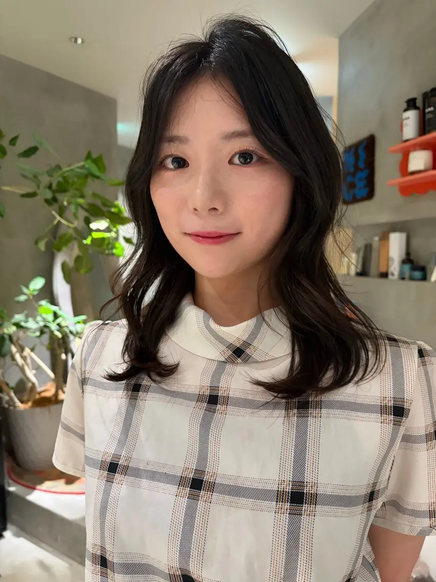 ミディアム くびれヘア ヘアカラー ⟡.·結‎/心斎橋 /カラーモデル募集中のヘアスタイル