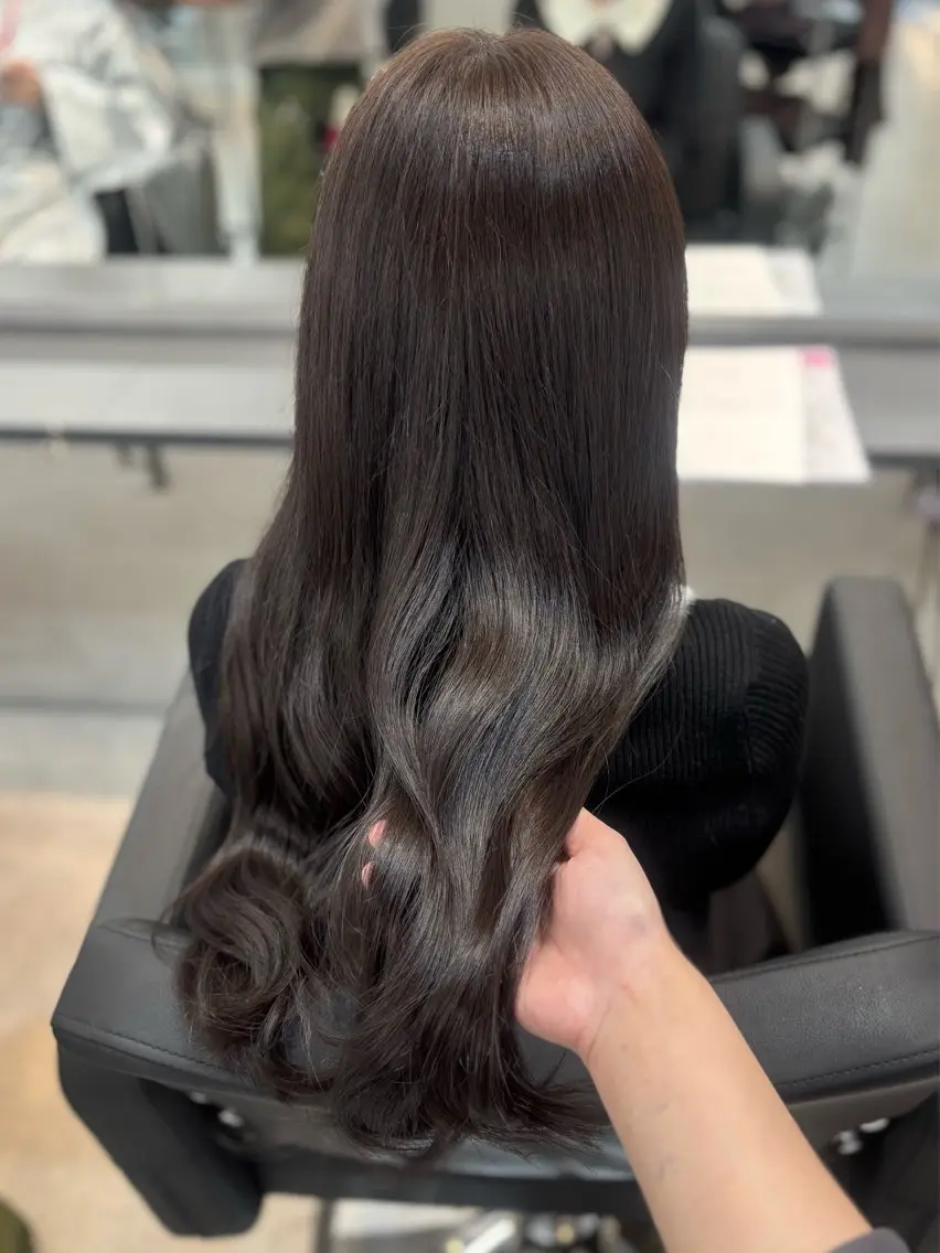 【贅沢👸🏻🍓】ワンカラー+カット(ショート、メンズ、メンテナンス不可)+3STEPトリートメント✂️の写真