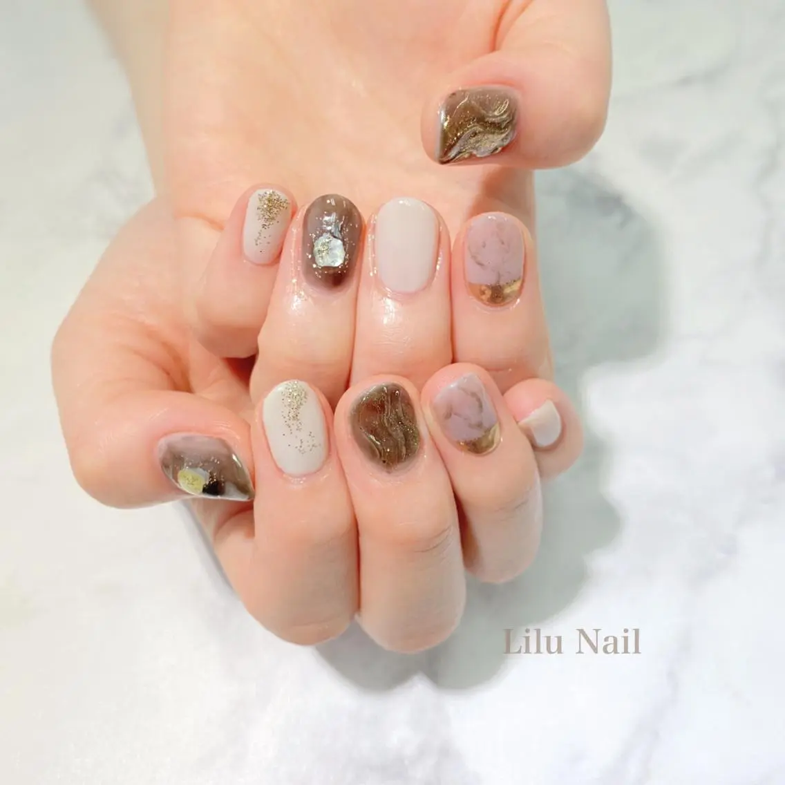 ネイル ニュアンスネイル モチの良さ◉ フィルインネイル♡のネイルデザイン