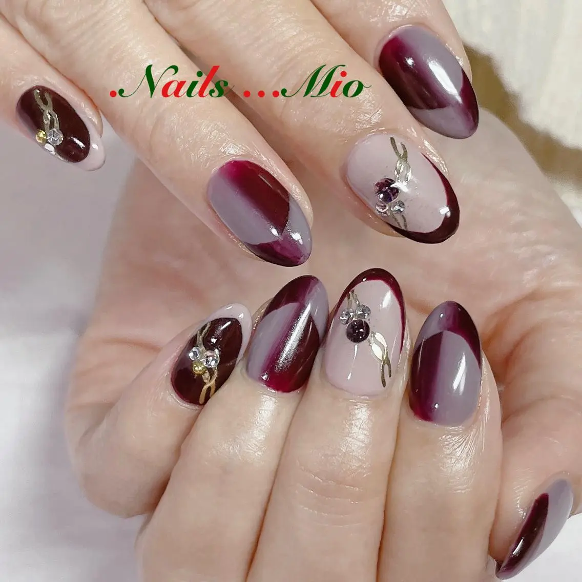 ネイル フレンチネイル オンブレフレンチ .Nails Mio 赤羽西ネイルサロンのネイルデザイン
