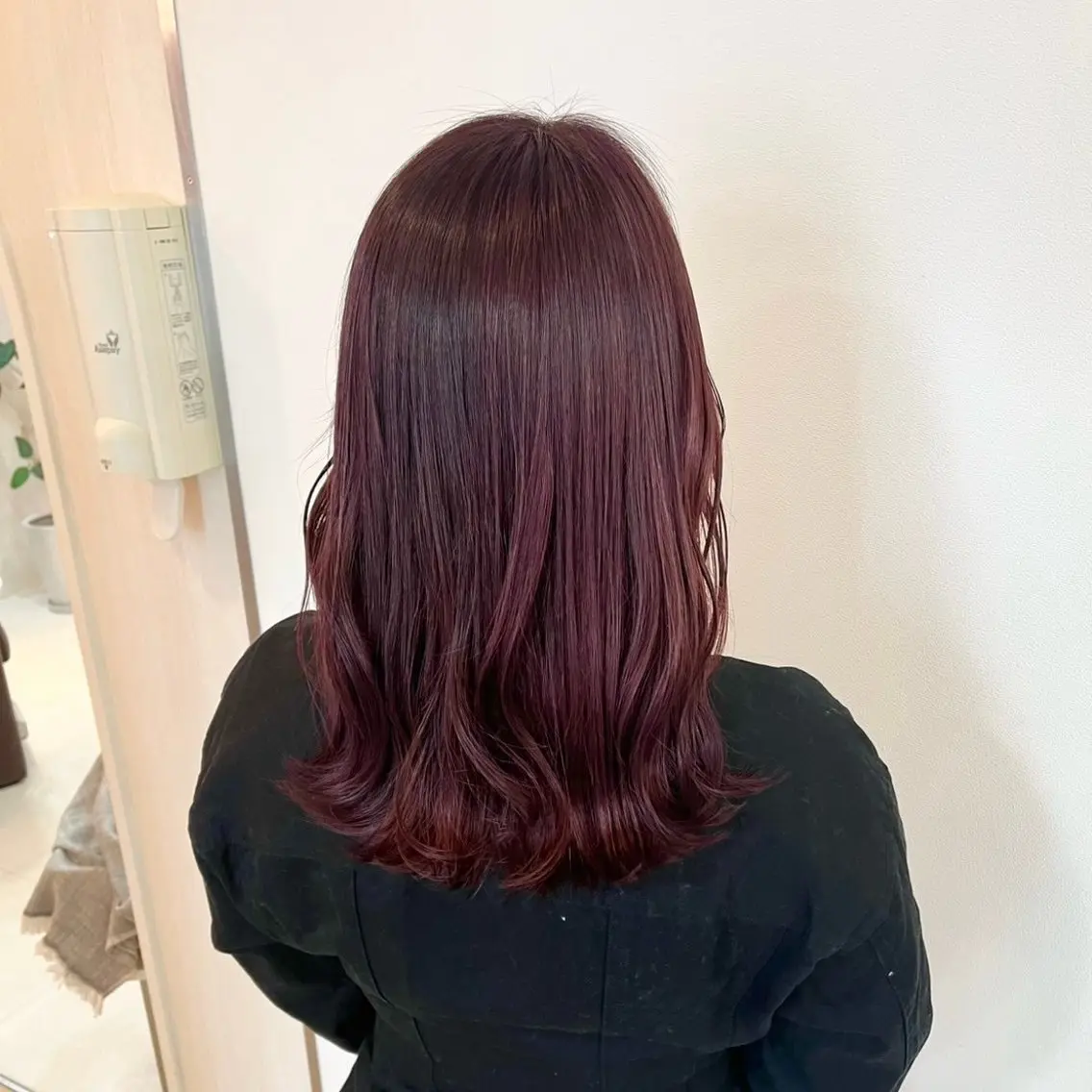 セミロング カラー 髪質改善縮毛５０％ OFF/吉田 響歌♡のヘアスタイル