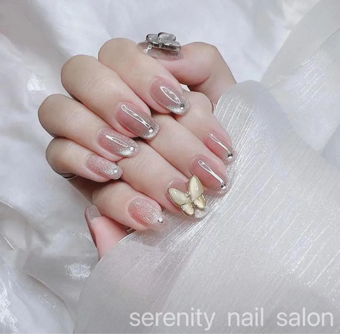 ネイル ハンドネイル ハンドケア ✨Serenity Nail salonのネイルデザイン