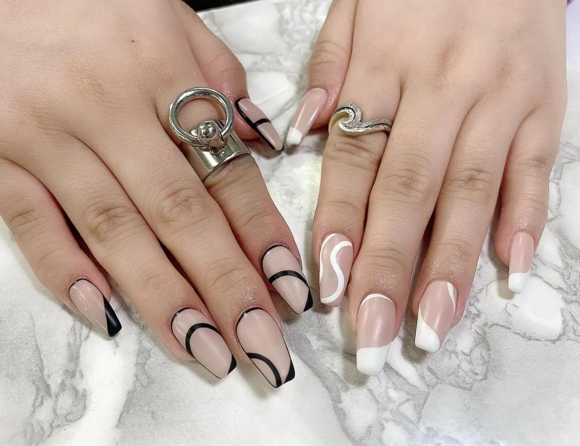 ネイル アートネイル ハンドネイル nail salon 9NINEのネイルデザイン