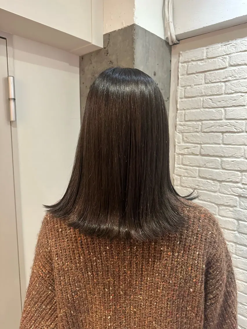 セミロング トリートメント ヘアカラー ‎🤍ともえ‎🤍 /レイヤーカット🧸のヘアスタイル