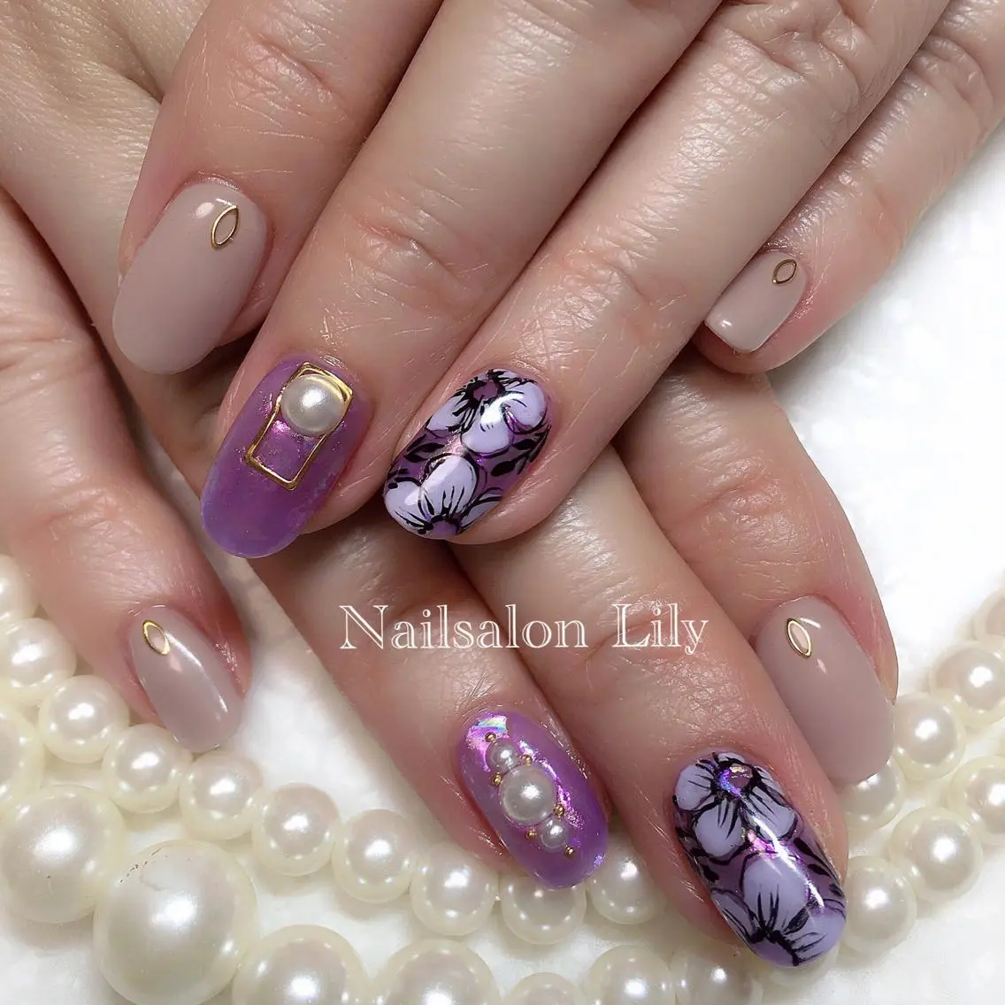 ネイル パープル Lily*nail 🌻Mii🌻のネイルデザイン