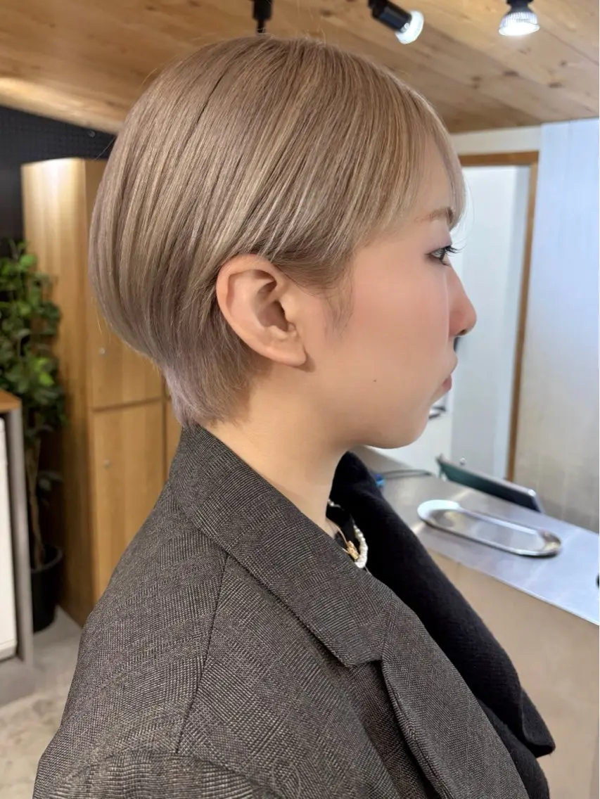 ショート カラー ヘアカラー ダブルカラー/寒色 カラー/リリカ🦕のヘアスタイル