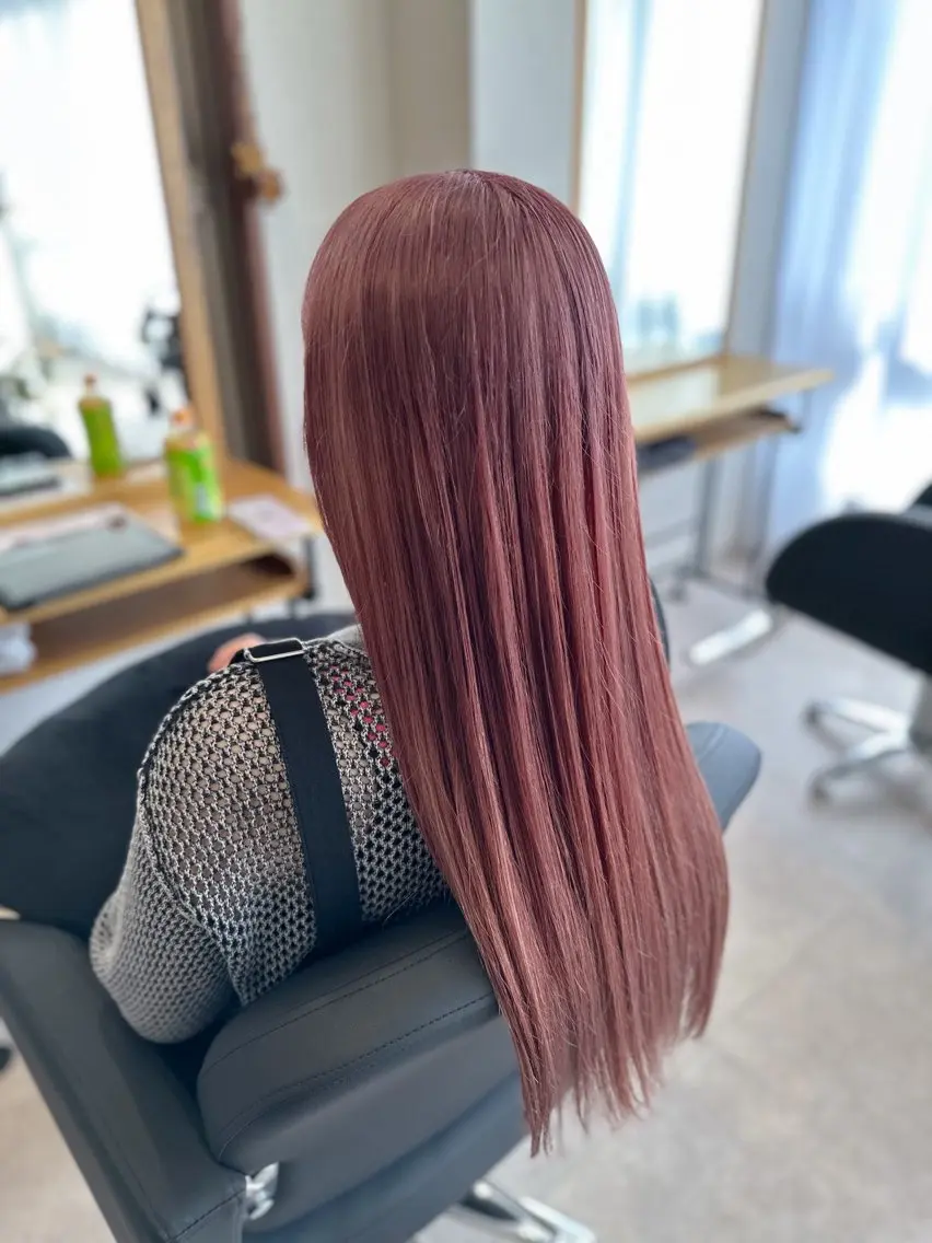 ロング カラー ベージュカラー ピンクカラー ピンクベージュ 《髪質改善・縮毛矯正 /ブリーチ》坂本爽のヘアスタイル