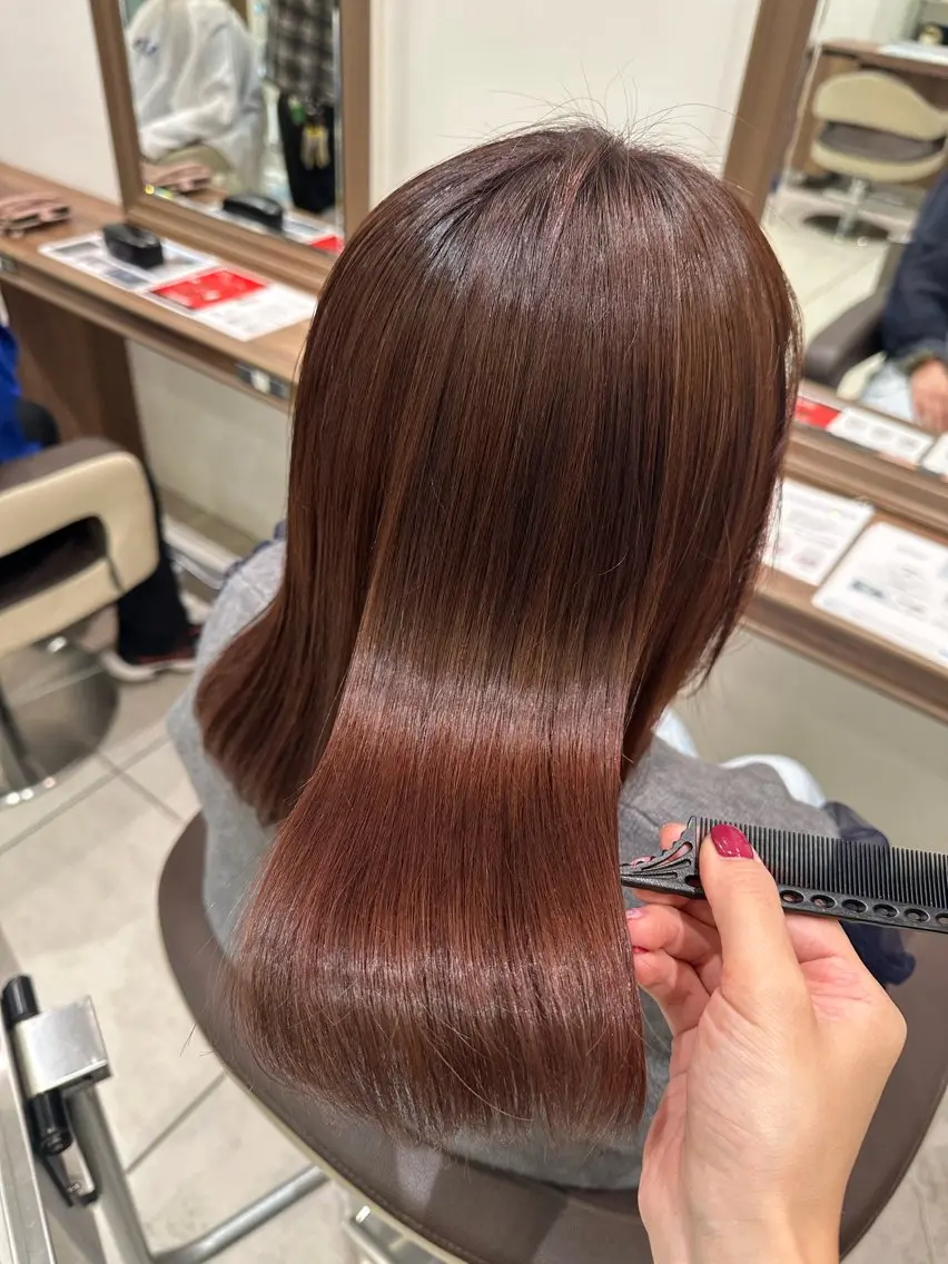 セミロング カラー カット ヘアカラー .MANA. 【艶髪ロング】のヘアスタイル