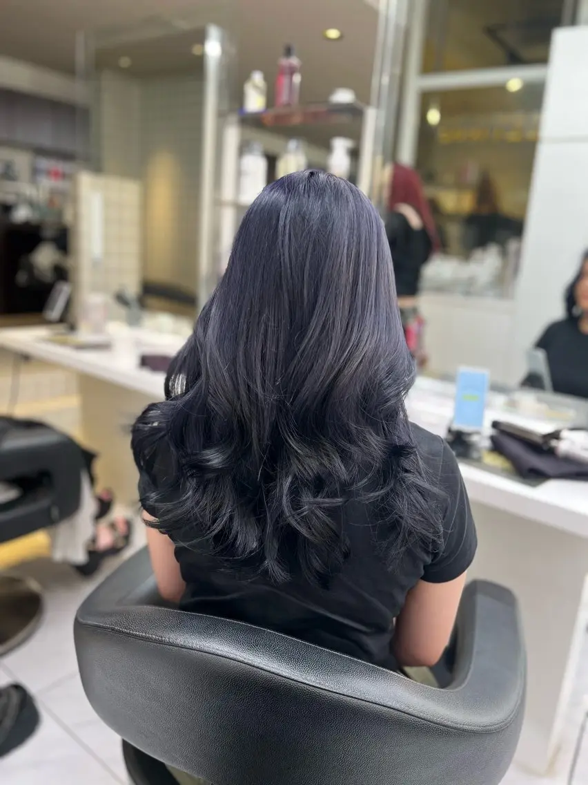 ロング カラー ヘアアレンジ ヘアカラー トリートメント ヘッドスパ ヘアセット 💍透明感×韓流ハイ トーン💍RYUTAのヘアスタイル