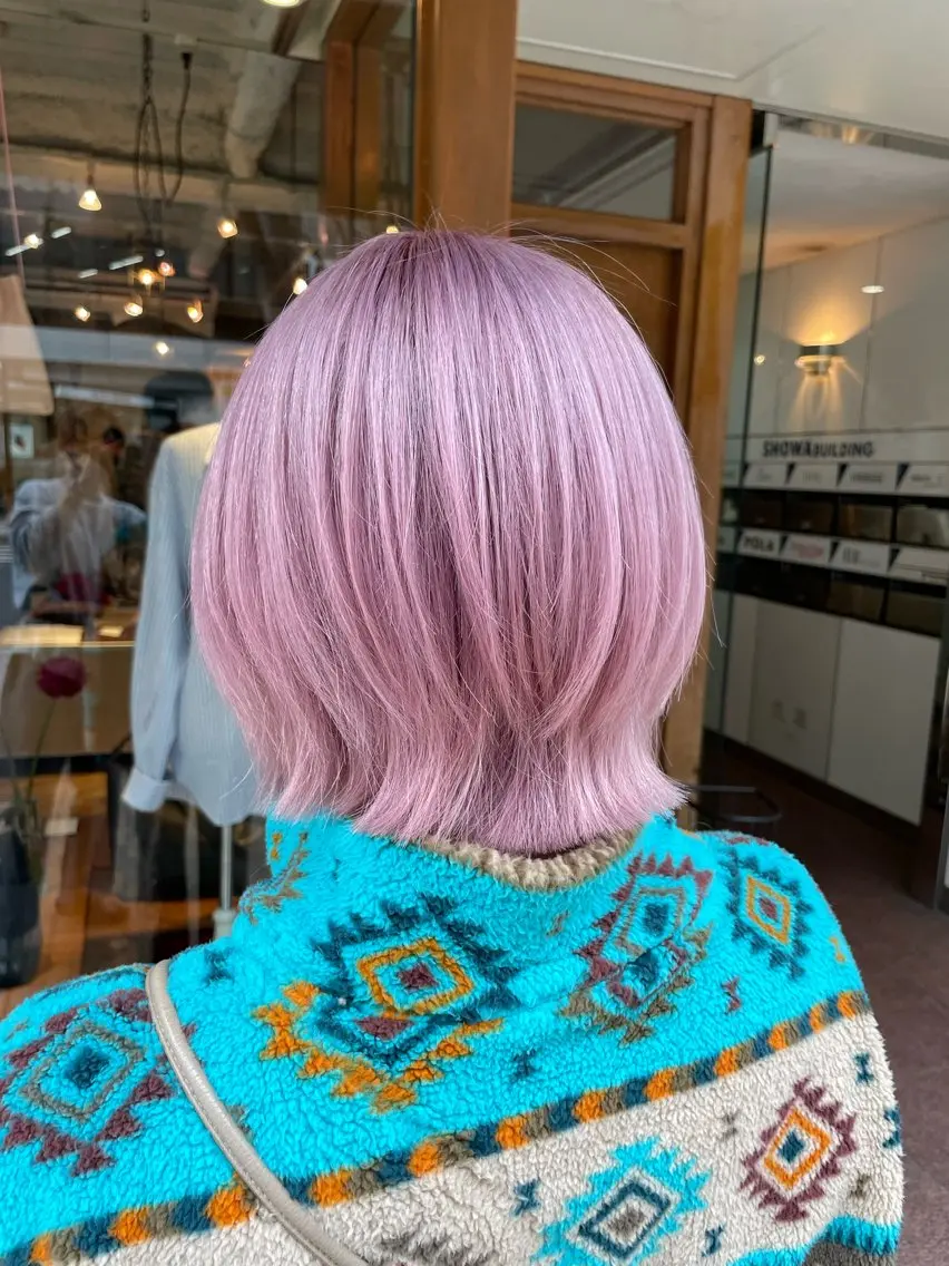 ショート カラー ブリーチ ピンクカラー レイヤーカット カット ヘアカラー トリートメント 山本 雅由のヘアスタイル