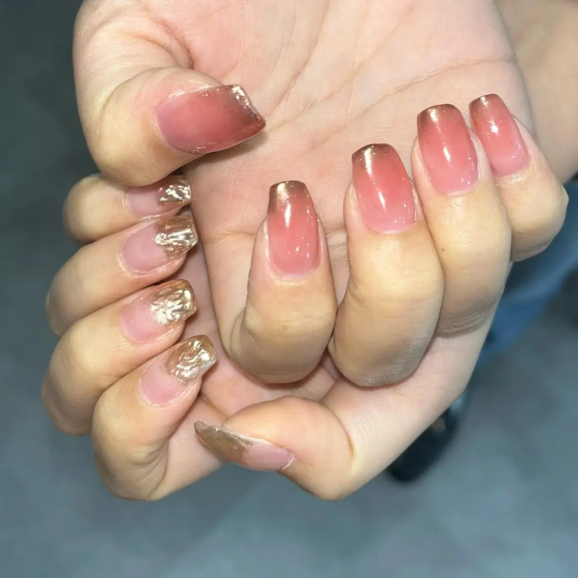 ネイル ハンドネイル フットネイル 🪐富島彩夏 /海外nail🪐のネイルデザイン