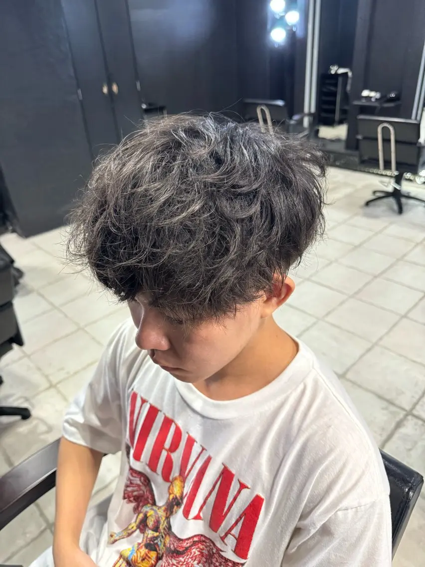 ヘアアレンジ メンズ マッシュ カット トリートメント ヘアセット メンズ専門 美容師✨ アメ村 堀江颯瑛のヘアスタイル