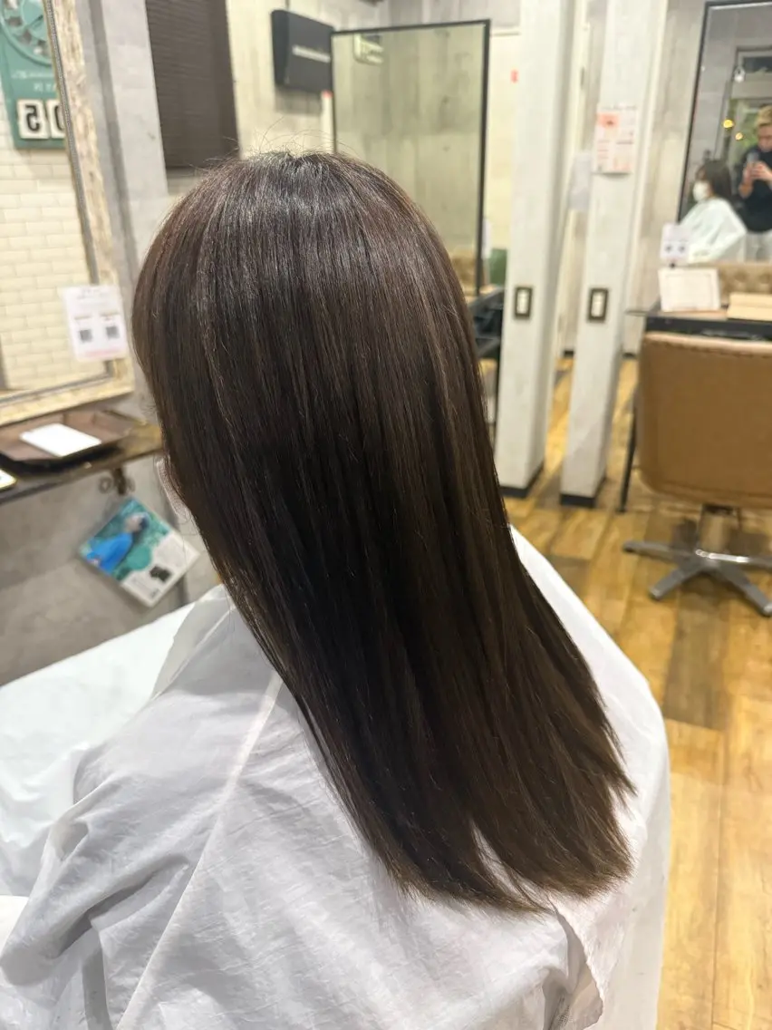 カラー ヘアカラー トリートメント 今瀬 斗羽のヘアスタイル