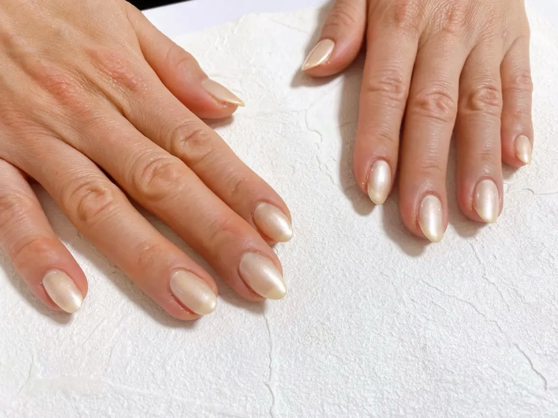 ネイル オーロラネイル フットネイル フレンチネイル ジェルネイル 韓国ネイル ハンドネイル kiki nail たまプラーザのネイルデザイン