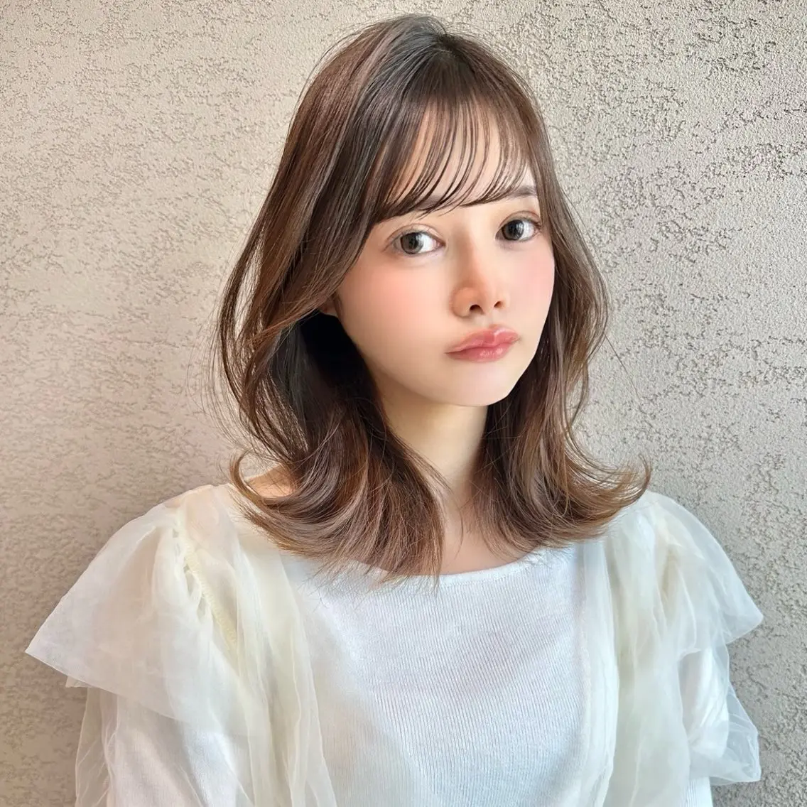 ミディアム 似合わせカット カット ヘアカラー トリートメント レイヤー/髪質改善 Lond ambreのヘアスタイル