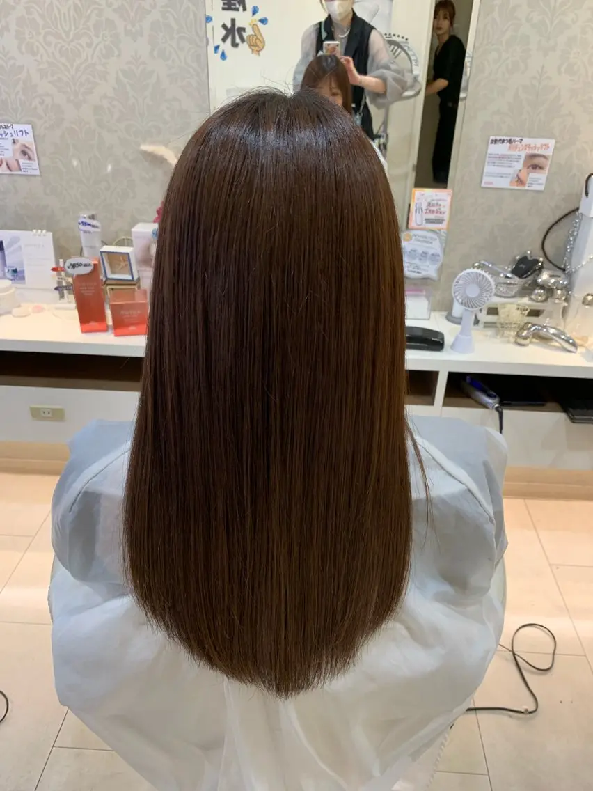 ロング 椿 さやかのヘアスタイル