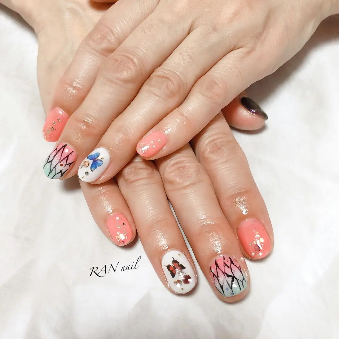 ネイル フットネイル シルバー 春ネイル 冬ネイル ハンドネイル フットネイル RAN nailのネイルデザイン