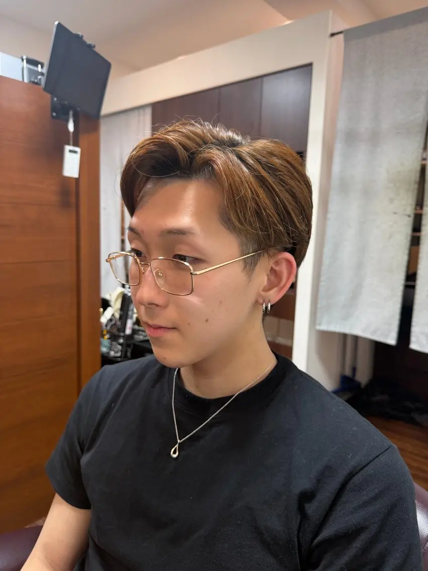 ショート メンズ 糸山 仁のヘアスタイル