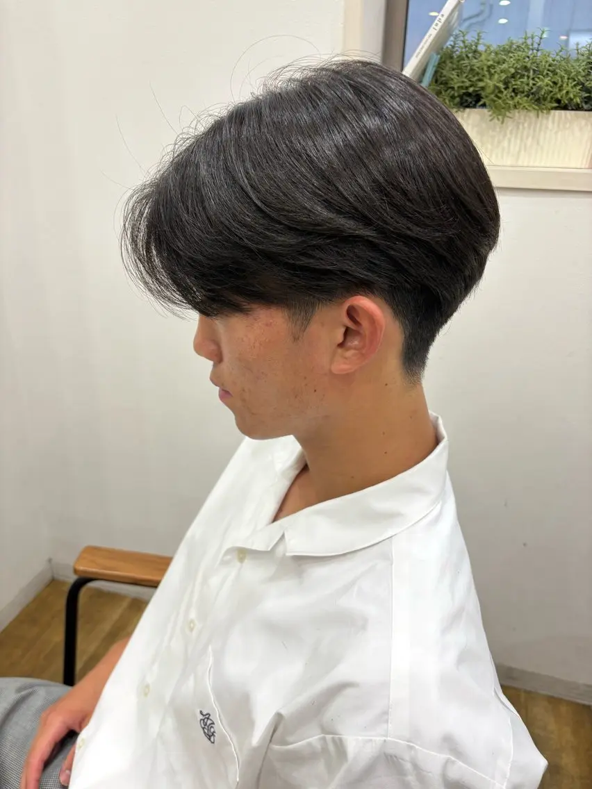 ショート カット 縮毛矯正 北林 秀悟のヘアスタイル
