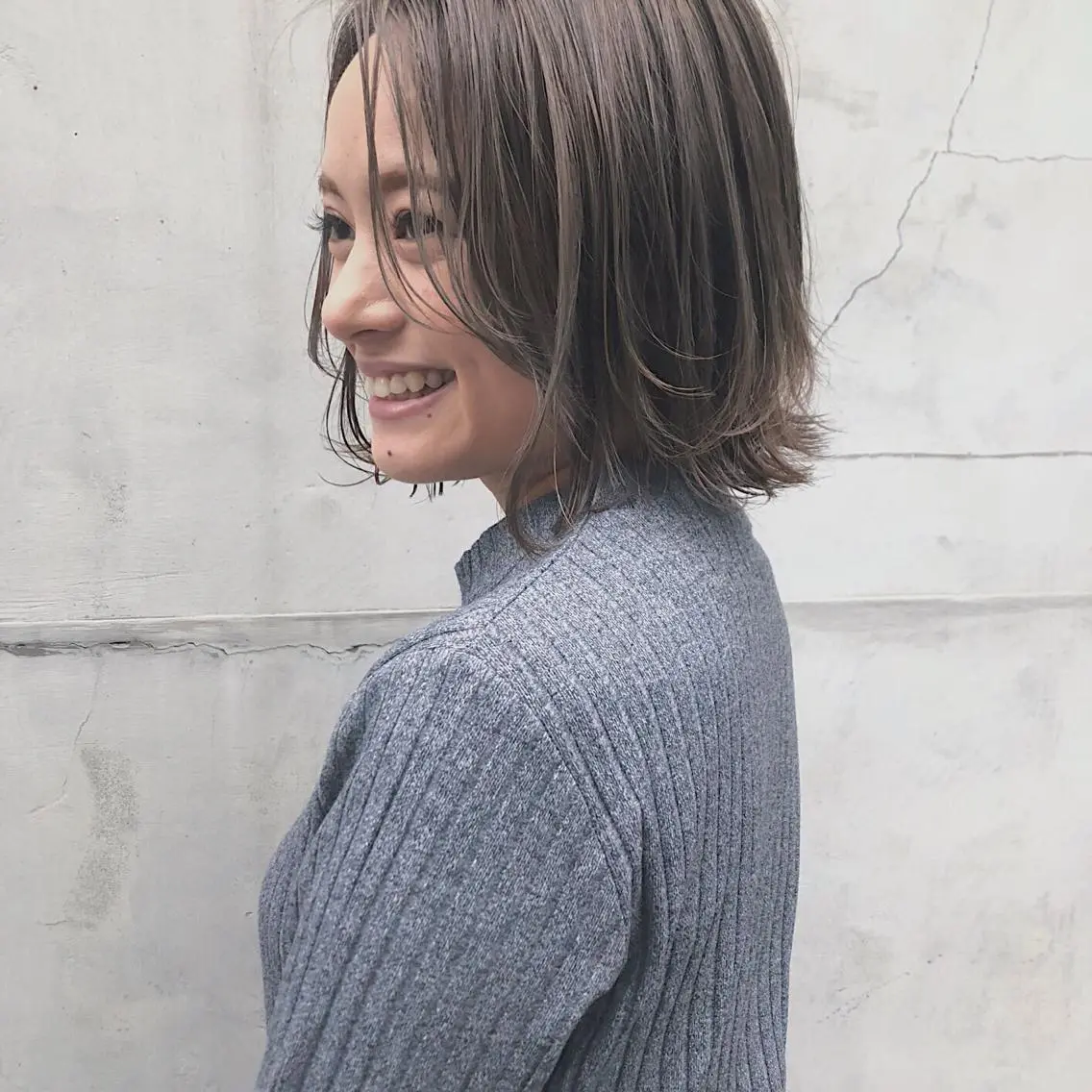 ショート カラー ベージュカラー 透明感カラー ヘアカラー トリートメント 山中 直輝のヘアスタイル