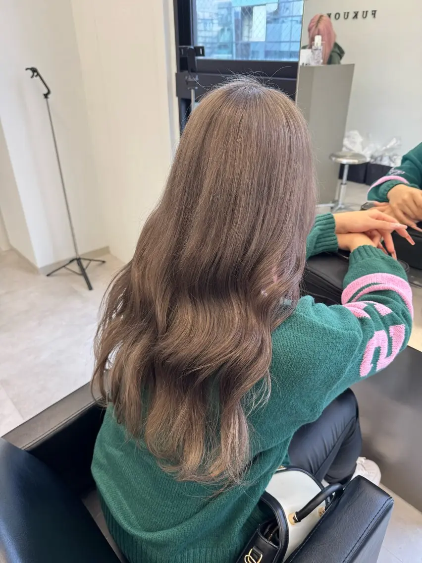 ロング カラー ブリーチ グレージュ ミルクティーグレージュ カット ヘアカラー ベージュ/エクステ /職人/KENTAのヘアスタイル