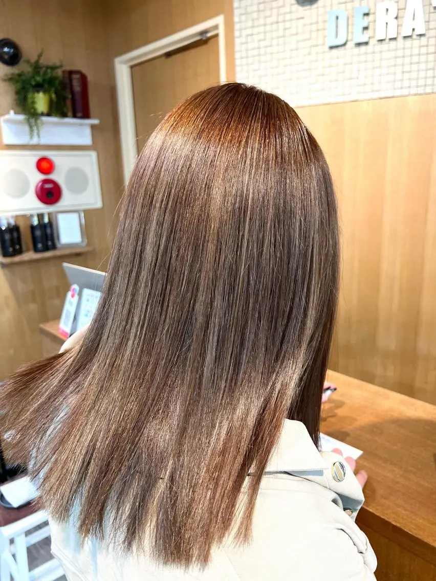 髪のダメージ９５％回復『イルミナ Rカラー』+TOKIOトリートメントの写真