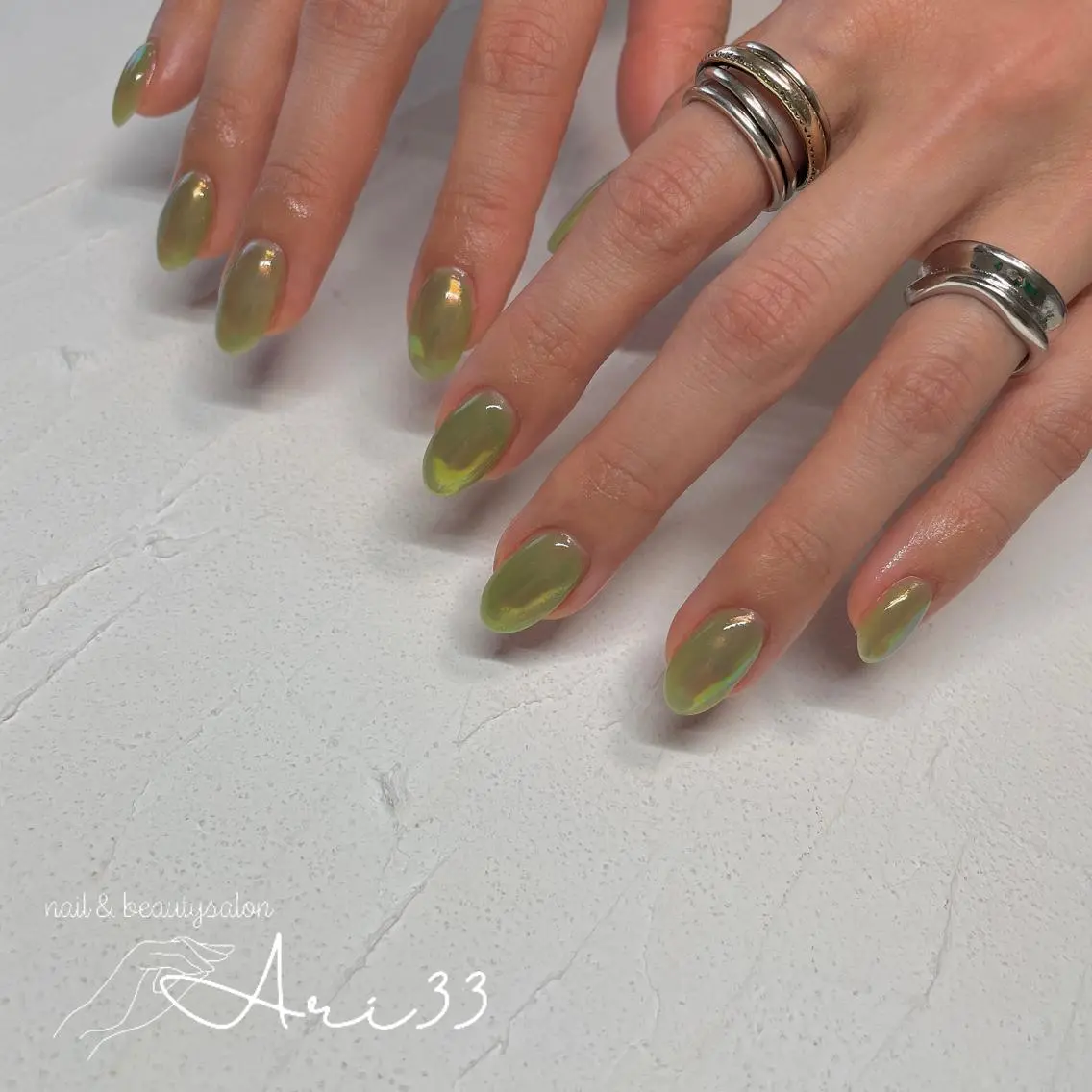 ネイル ワンカラーネイル ハンドネイル プライベートサロン Ari33nailのネイルデザイン