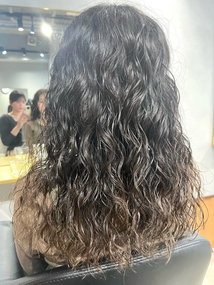 ミディアム パーマ ミディアムパーマ デジタルパーマ カット パーマ トリートメント 🎀持ちのいいパーマ 🎀mikihoのヘアスタイル