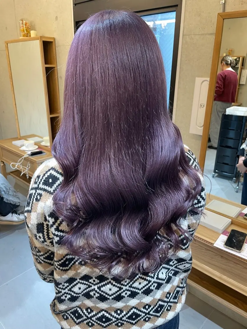 ロング カラー ブリーチ ブルーカラー グレージュ ラベンダーカラー ラベンダーグレージュ カット ヘアカラー トリートメント 羽田翔大/ブリーチ/ レイヤー/店長のヘアスタイル
