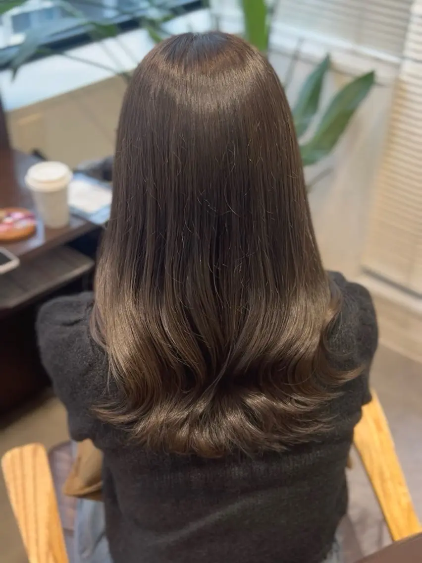セミロング カラー くびれヘア レイヤーカット カット ヘアカラー トリートメント Ami♡表参道/艶髪 ピンク/盛れカットのヘアスタイル